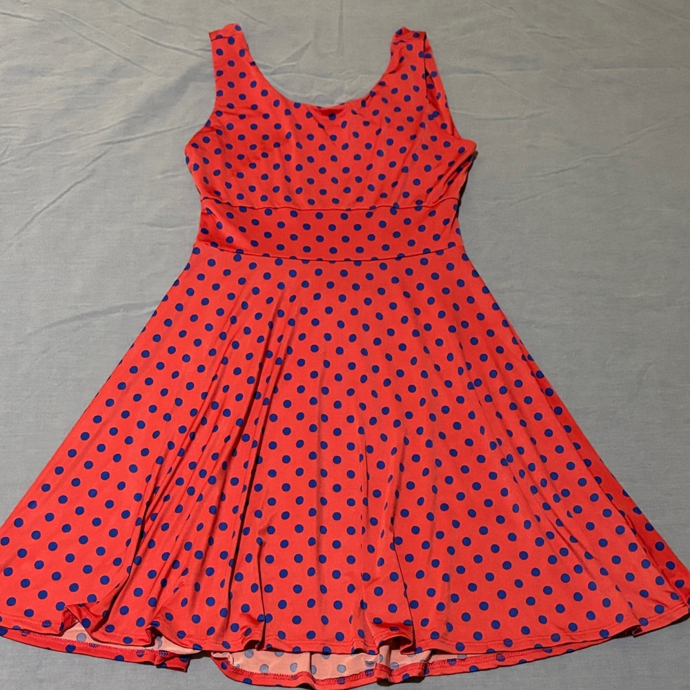 Limité polka dot dress